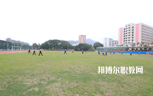 深圳市龍崗區(qū)第二職業(yè)技術學校網站網址