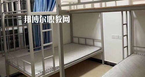 黔東南民族職業(yè)技術(shù)學院(中職部)2020年宿舍條件