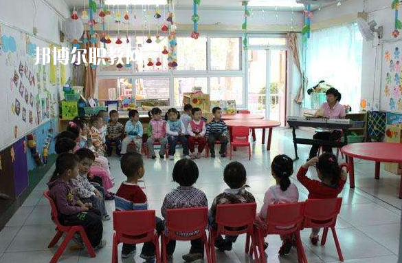 湖北2020年初中生學幼師學校怎樣