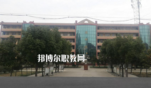 安徽2020年200分能上鐵路學校嗎