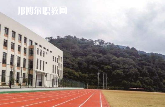 湖北體育運動學(xué)校3