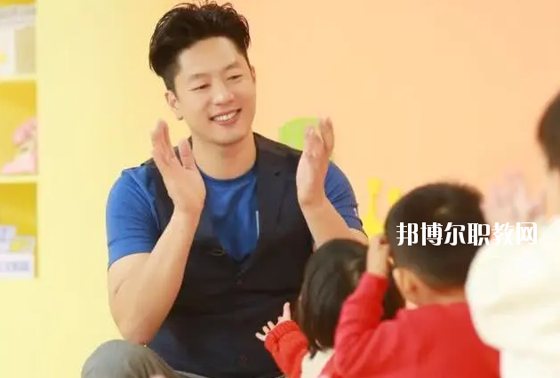 湖北2020年初中生報什么幼師學校最好