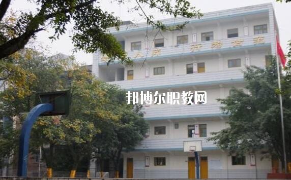 重慶2020年初中生可以學衛(wèi)校嗎