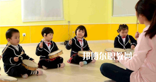貴州2020年初中生可以學(xué)幼師學(xué)校嗎