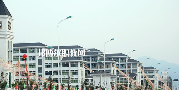 梅州職業(yè)技術學校2020年學費、收費多少