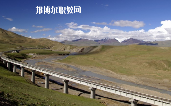 甘肅2020年讀高鐵學(xué)校有什么專(zhuān)業(yè)