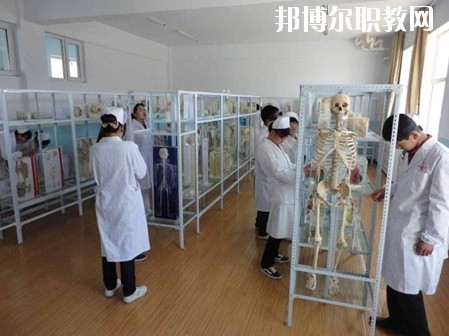 四川2020年衛(wèi)校學(xué)什么專(zhuān)業(yè)有前途