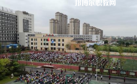 和縣機(jī)電工程學(xué)校2020年報(bào)名條件、招生要求、招生對(duì)象 