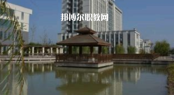 淮北工業(yè)與藝術(shù)學校網(wǎng)站網(wǎng)址