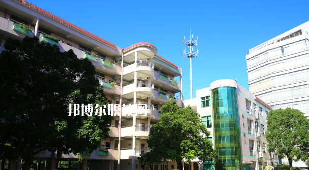 東莞經(jīng)濟(jì)貿(mào)易學(xué)校2020年學(xué)費(fèi)、收費(fèi)多少