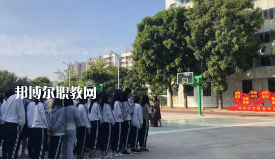 汕頭光明理工職業(yè)技術(shù)學(xué)校2021年報(bào)名條件、招生要求、招生對(duì)象