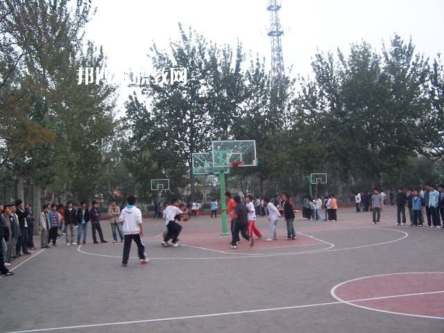 濮陽市油田職業(yè)中等專業(yè)學校2021年招生辦聯系電話