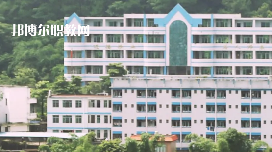 懷集縣職業(yè)技術學校2021年招生簡章