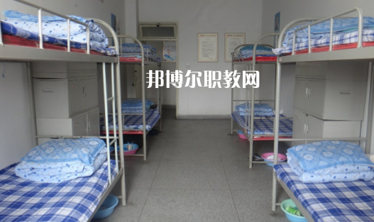 懷集縣職業(yè)技術學校2021年宿舍條件