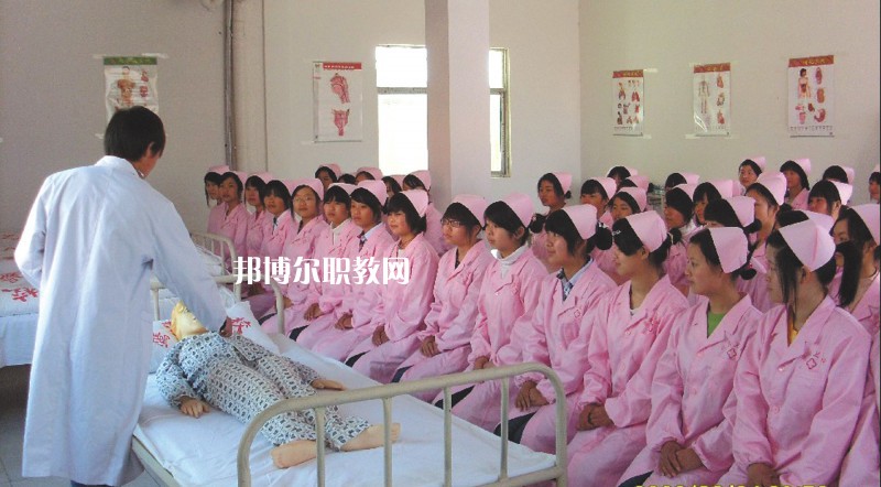 西安2021年衛(wèi)校什么專(zhuān)業(yè)適合女生