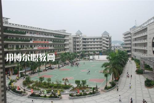 雅安航空工業(yè)聯(lián)合技工學(xué)校2021年報名條件、招生要求