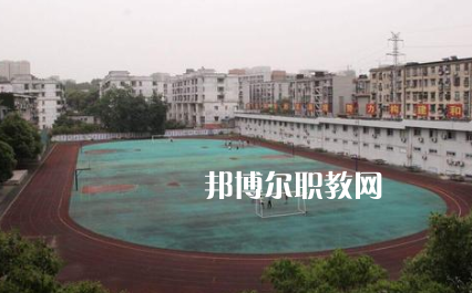 重慶廣播電視中等專(zhuān)業(yè)學(xué)校2021年報(bào)名條件、招生要求、招生對(duì)象