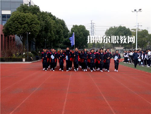 昆山花橋國(guó)際商務(wù)城中等專業(yè)學(xué)校2021年報(bào)名條件、招生要求、招生對(duì)象