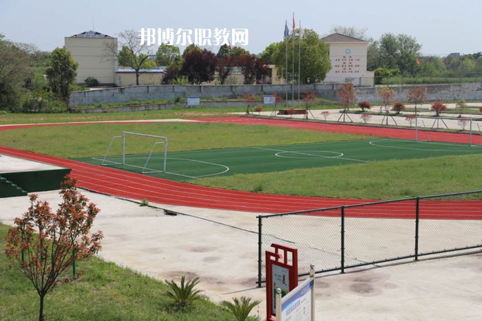 懷寧宏達技工學校2021年招生辦聯(lián)系電話