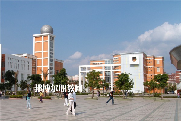 蒙自職業(yè)高級(jí)中學(xué)2021年報(bào)名條件、招生要求、招生對(duì)象