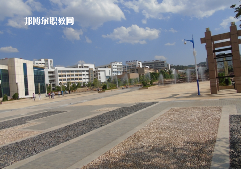 楚雄機(jī)械電子職業(yè)技術(shù)學(xué)校2021年學(xué)費(fèi)、收費(fèi)多少
