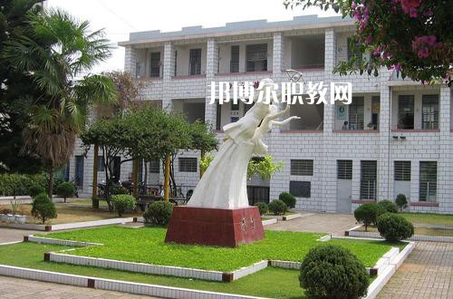 思茅衛(wèi)生學(xué)校怎么樣。好不好