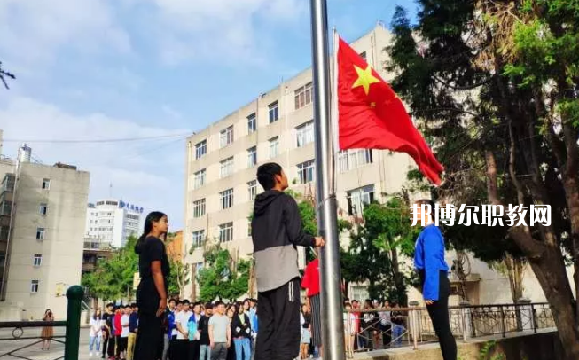 云南廣播電視學(xué)校2021年學(xué)費(fèi)、收費(fèi)多少
