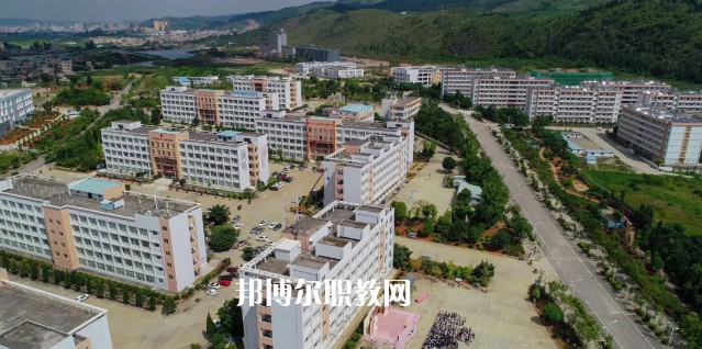 文山農(nóng)業(yè)學(xué)校2021年學(xué)費(fèi)、收費(fèi)多少