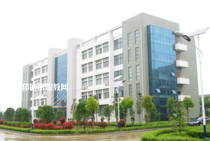 四川瀘州鵬程中等職業(yè)學校怎么樣、好不好