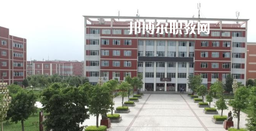 西昌現(xiàn)代職業(yè)技術(shù)學(xué)校2021年招生辦聯(lián)系電話(huà)
