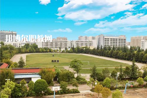 曲靖財經(jīng)學(xué)校2021年報名條件、招生要求、招生對象