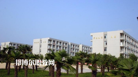 云南夏蒙衛(wèi)生學(xué)校怎么樣、好不好?