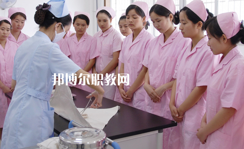 貴州中專學(xué)校什么專業(yè)好