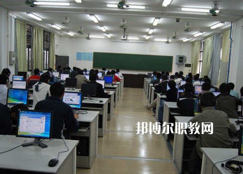 貴州2021年有計算機(jī)學(xué)校嗎