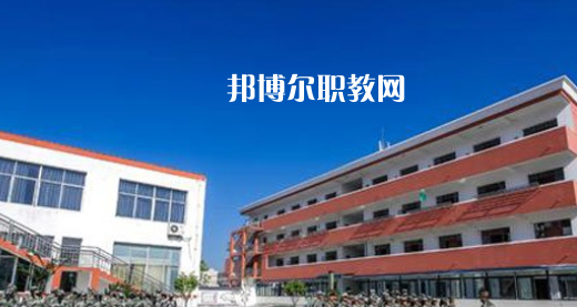 太湖縣技工學(xué)校2021年報(bào)名條件、招生要求、招生對象 