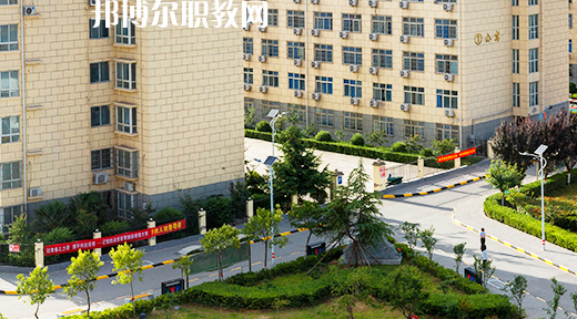 西安高新技師學(xué)院2021年招生辦聯(lián)系電話(huà)
