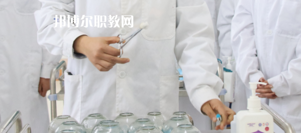 成都2022年護理學(xué)校哪些好