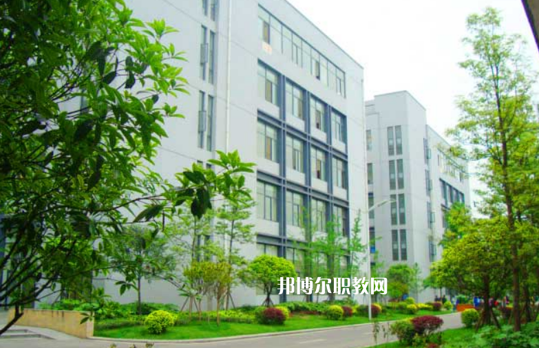 石家莊華美鐵路中等專(zhuān)業(yè)學(xué)校2022年報(bào)名條件、招生要求、招生對(duì)象
