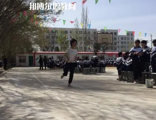 會寧現(xiàn)代科技職業(yè)學(xué)校2022年報名條件、招生要求、招生對象 