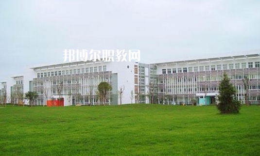 石家莊高級(jí)技工學(xué)校怎么樣、好不好
