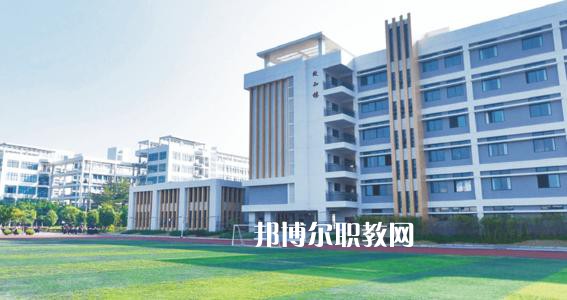  秦皇島市燕?？萍悸殬I(yè)學校2022年招生辦聯(lián)系電話