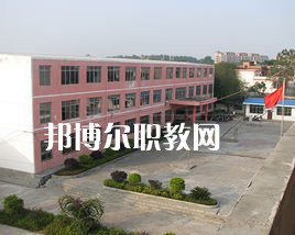 秦皇島現(xiàn)代經(jīng)濟中等專業(yè)學(xué)校2022年招生簡章