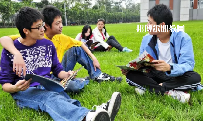 陜西創(chuàng)新工程技術(shù)學(xué)校2022年報(bào)名條件、招生要求、招生對(duì)象