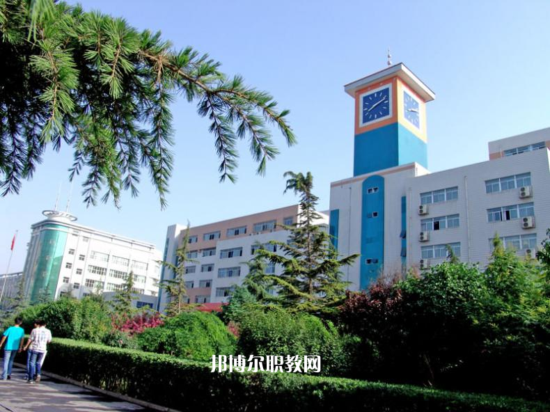 蘭州商業(yè)學(xué)校2022年學(xué)費(fèi)、收費(fèi)多少