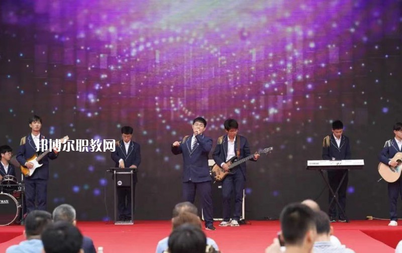 南京中華中等專業(yè)學校怎么樣、好不好