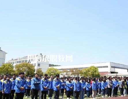 無錫太湖技工學(xué)校2022年報(bào)名條件、招生要求、招生對(duì)象