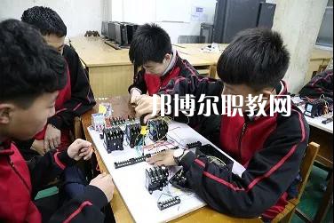 咸陽中鐵工程職業(yè)技術(shù)學(xué)校2022年報(bào)名條件、招生要求、招生對象