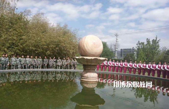 甘肅華圓科技技工學(xué)校2022年學(xué)費(fèi)、收費(fèi)多少