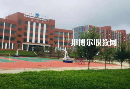 貴陽(yáng)電子職業(yè)學(xué)校2022年學(xué)費(fèi)、收費(fèi)多少