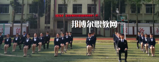 成都恒輝技工學校2022年報名條件、招生要求、招生對象